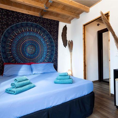 La Piuma Hotell Quartu SantʼElena Exteriör bild